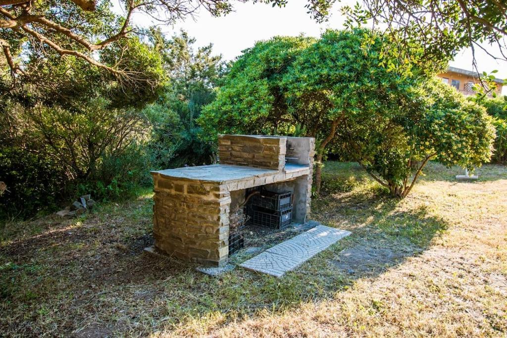 L' Elicriso, A Pochi Passi Dal Mare Con Giardino Privato - The Elicriso, A Few Meters From The Sea, With Private Garden Appartement Stintino Buitenkant foto