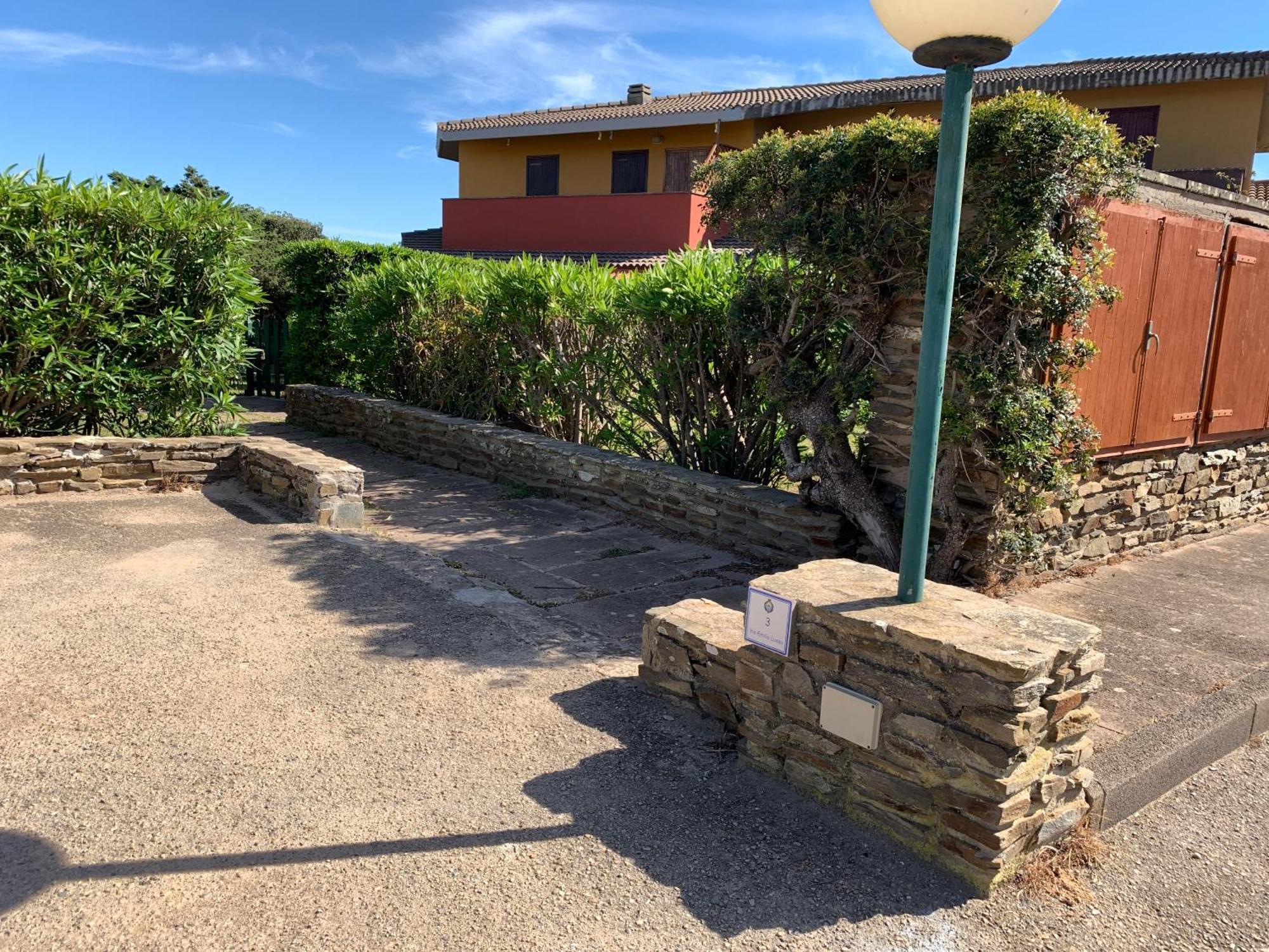 L' Elicriso, A Pochi Passi Dal Mare Con Giardino Privato - The Elicriso, A Few Meters From The Sea, With Private Garden Appartement Stintino Buitenkant foto